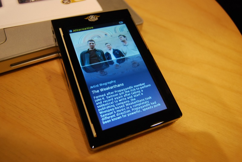 Illustration for article titled Slacker Portable Personalized Radio Player Video and Gallery